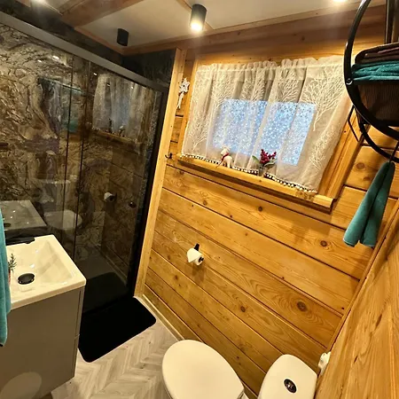 Lodge Mateo Wambierzyce