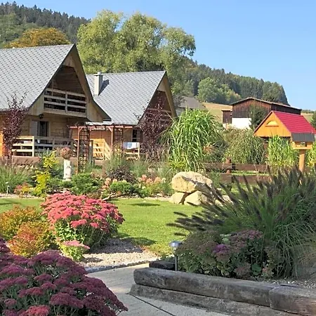 Mateo Lodge Wambierzyce