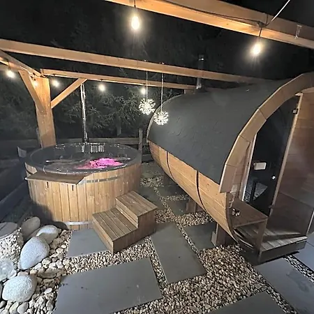Mateo Lodge